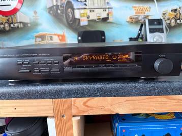 Yamaha tuner beschikbaar voor biedingen