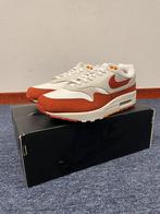 Nike Air max 1 rugged orange EU41 / US9.5, Kleding | Heren, Schoenen, Overige kleuren, Nike, Nieuw, Ophalen of Verzenden