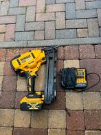 DeWALT Accu Afwerktacker XR Brushless DCN650N-XJ 18V 15Ga, Doe-het-zelf en Verbouw, Gereedschap | Overige machines, Ophalen of Verzenden