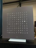 Nieuw Qlocktwo Woordklok Design klok Espresso, Wandklok, Nieuw, Ophalen of Verzenden, Qlocktwo