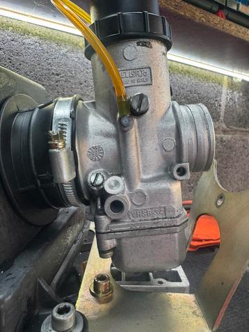 Carburator beschikbaar voor biedingen
