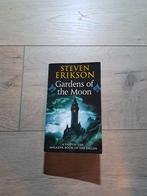 Steven Erikson - Gardens of the Moon, Boeken, Ophalen of Verzenden, Zo goed als nieuw, Steven Erikson