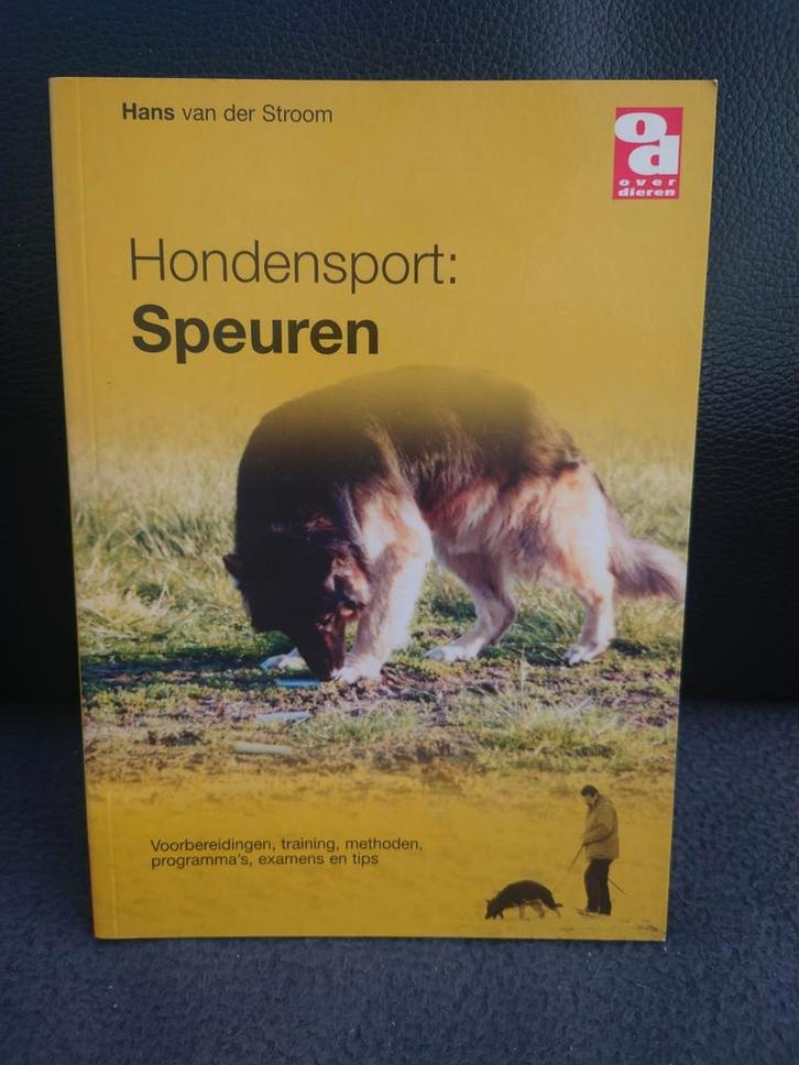 Hondensport: Speuren - Hans van der Stroom, Boeken, Dieren en Huisdieren, Zo goed als nieuw, Honden, Ophalen of Verzenden