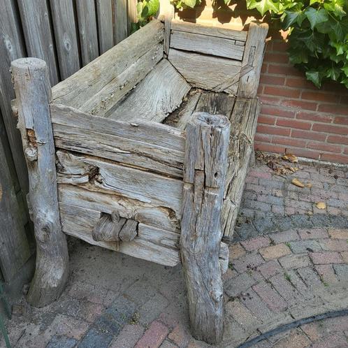 Gratis ophalen. Eiken bank,300 jaar. Onderhoud achterstallig, Antiek en Kunst, Antiek | Meubels | Stoelen en Banken, Ophalen