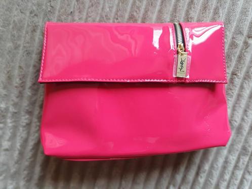 Yves Saint Laurent clutch, Sieraden, Tassen en Uiterlijk, Tassen | Damestassen, Nieuw, Roze, Ophalen of Verzenden