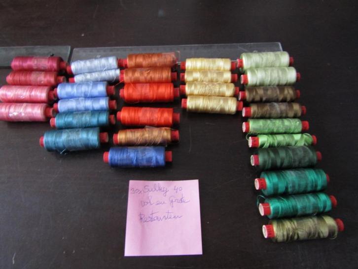 Party met 30 stuks Sulky 40 .Vol en Resten., Hobby en Vrije tijd, Borduren en Borduurmachines, Nieuw, Borduurgaren of Zijde, Ophalen