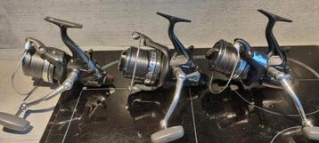 3x Shimano Baitrunner XT-A Medium Molens beschikbaar voor biedingen