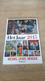 Het jaar 2015 nieuws sport mensen de telegraaf jaaroverzicht, Ophalen of Verzenden, Zo goed als nieuw, Nederland