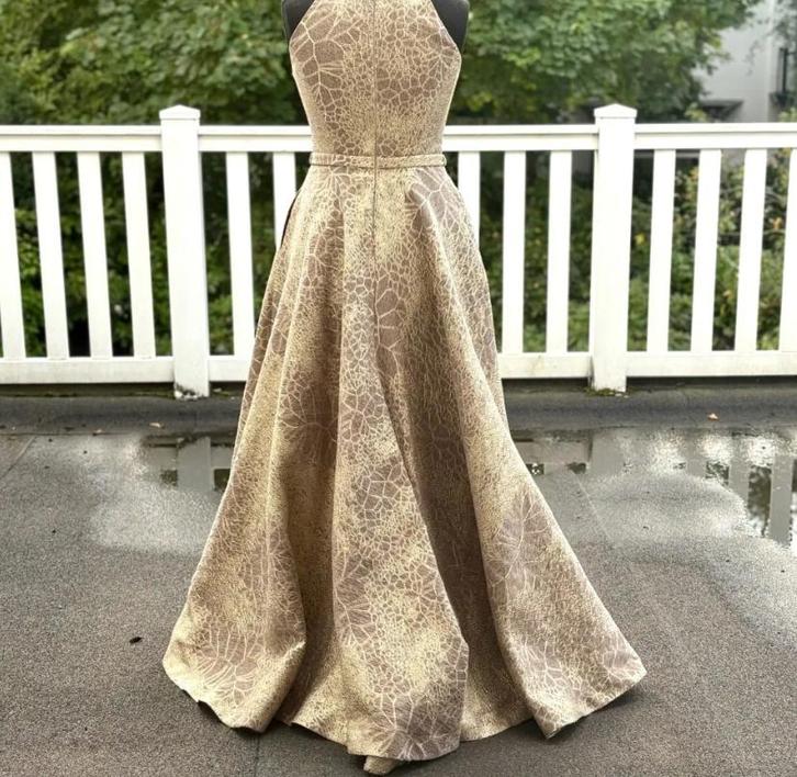 Il Mio avondjurk, Kleding | Dames, Jurken, Zo goed als nieuw, Maat 38/40 (M), Overige kleuren, Ophalen of Verzenden