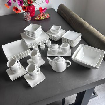 Servies 6 persoons Yong extra strong new bone china beschikbaar voor biedingen