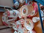 Lady carlyle servies van royal Albert zie omschrijving, Antiek en Kunst, Antiek | Servies compleet, Ophalen of Verzenden
