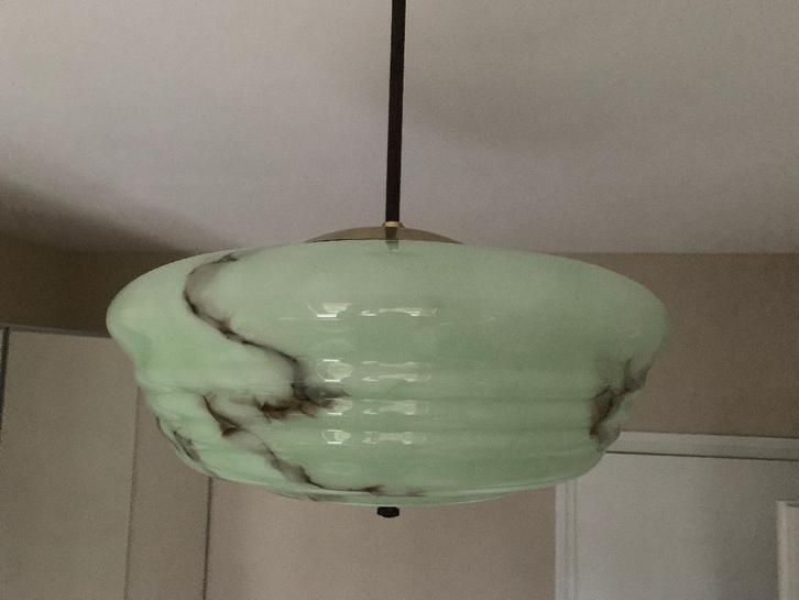 Art Deco glazen hanglamp vintage Gemarmerde schaal, Huis en Inrichting, Lampen | Hanglampen, Gebruikt, Minder dan 50 cm, Glas
