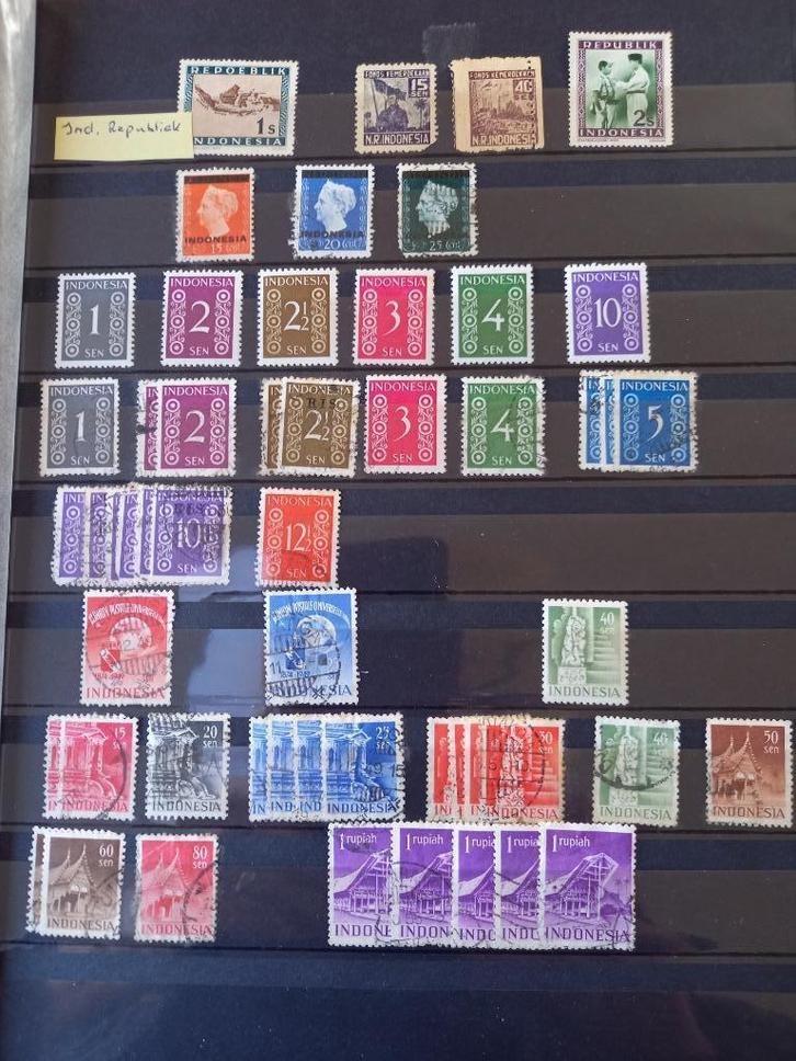 Stockboek postzegels Indonesie, Postzegels en Munten, Postzegels | Volle albums en Verzamelingen, Buitenland, Ophalen of Verzenden