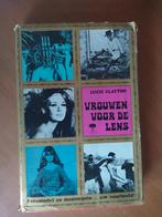 Clayton, Lucie. Vrouwen voor de lens. Fotomodel en mannequin, Ophalen of Verzenden, Gelezen, Overige onderwerpen