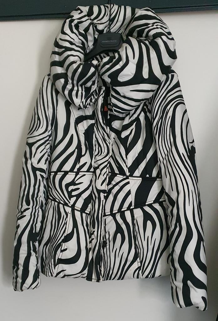 Mooie gewatteerde jas van Zara, zebra, maat M, Ophalen of Verzenden, Zo goed als nieuw, Maat 38/40 (M), Zwart