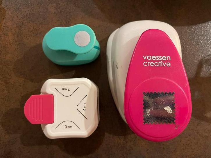 Stans perforatie set, Hobby en Vrije tijd, Kaarten | Zelf maken, Ophalen of Verzenden, Zo goed als nieuw, Overige thema's, Pons of Mal