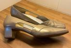 Pumps Hogl maat 7, Kleding | Dames, Schoenen, Ophalen of Verzenden, Zo goed als nieuw, Beige