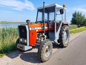 Massey Ferguson 245 beschikbaar voor biedingen