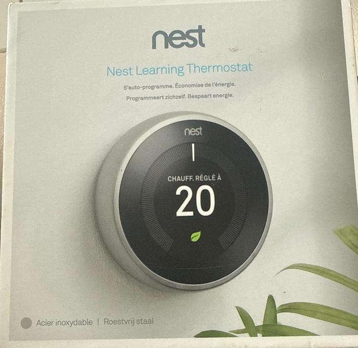 Nieuwe Nest Learning Thermostat - Slimme Thermostaat, Doe-het-zelf en Verbouw, Thermostaten, Zo goed als nieuw, Slimme thermostaat
