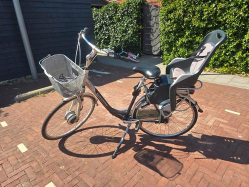 Gazelle Orange Innergy met achterzitje en fietsmand, Fietsen en Brommers, Elektrische fietsen, Gebruikt, Gazelle, Ophalen