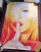 Madonna promo poster GHV2 - Drowned World Tour, Verzamelen, Posters, Ophalen of Verzenden, Gebruikt, A1 t/m A3, Muziek