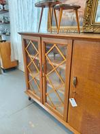 SALE €300 Vintage wandkast/vitrinekast/keukenkast, Huis en Inrichting, Kasten | Buffetkasten, Met deur(en), 100 tot 150 cm, 150 tot 200 cm