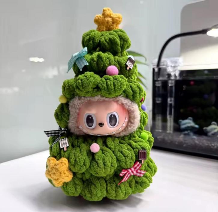 Labubu kerstboom kerst doe het zelf pakket bijna gratis, Hobby en Vrije tijd, Breien en Haken, Nieuw, Haken, Patroon of Boek, Ophalen