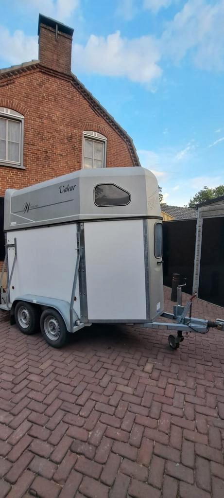 Zeer nette opnieuw opgebouwde Weijer trailer, Dieren en Toebehoren, Paarden en Pony's | Trailers en Aanhangwagens, Zo goed als nieuw