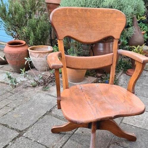 Draai- en schommelstoel, Antiek en Kunst, Antiek | Meubels | Stoelen en Banken, Ophalen