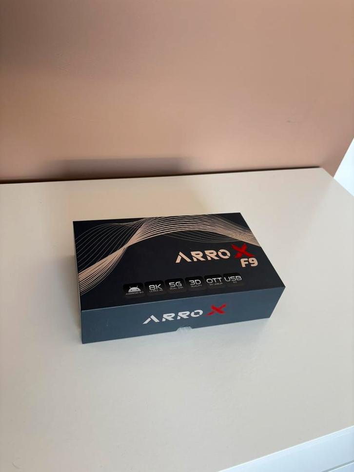 ARROX F9 Android TV Box – 8K – 5G WiFi – NIEUW in doos, Audio, Tv en Foto, Overige Audio, Tv en Foto, Zo goed als nieuw, Ophalen of Verzenden