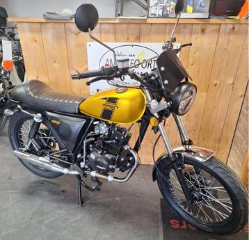 Dit is een bijna nieuwe MASH FIFTY van de 1e eigenaar beschikbaar voor biedingen