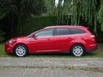 Ford Focus Wagon 1.0 125pk Titanium met Navi en Trekhaak, Auto's, Euro 5, 125 pk, Gebruikt, Origineel Nederlands