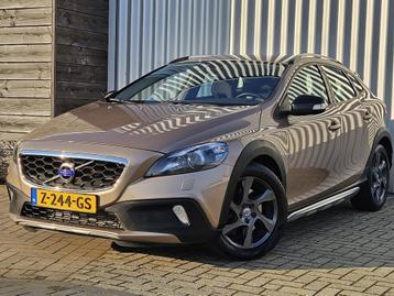 Volvo V40 Cross Country 2.5 T5 AWD / Dealer Onderhouden! beschikbaar voor biedingen