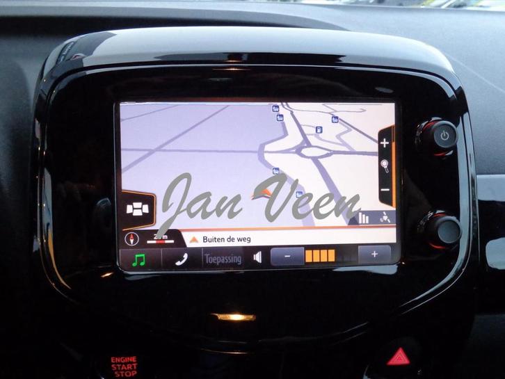 Peugeot 108 X-Nav Navigatie-Update 2024/25 EU Micro SD-card, Computers en Software, Navigatiesoftware, Nieuw, Update, Heel Europa