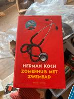 Zomerhuis met Zwembad - Herman Koch, Ophalen of Verzenden, Gelezen, Nederland