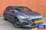 Ford Focus 1.0 Ecoboost ST Line|CARPLAY|CAMERA|LANE ASSIST, Auto's, 125 pk, Gebruikt, Zwart, Blauw