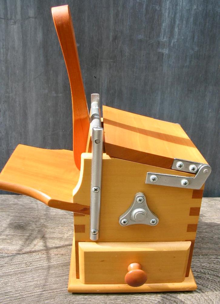 TWERGI ALESSI KAASRASP DESIGN ZELDZAAM, Antiek en Kunst, Kunst | Designobjecten, Ophalen of Verzenden