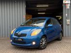 Toyota Yaris 1.3 VVTi Terra Trekhaak | Nieuw APK, Voorwielaandrijving, Stof, Gebruikt, 4 cilinders