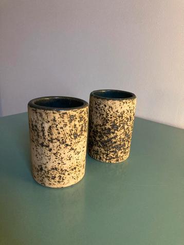 Vintage | vaasjes Pieter Groeneveldt - 2 stuks beschikbaar voor biedingen