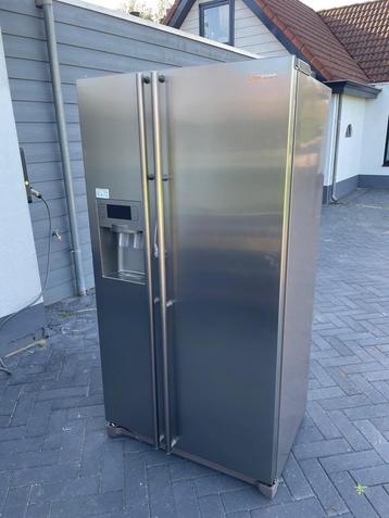 Amerikasnse koel- vriescombinatie beschikbaar voor biedingen