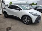 Toyota C-HR Hybrid Dynamic Limited | Parkeersensoren | Camer, Auto's, 12 maanden, Euro 6, 4 cilinders, Wit