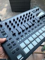 Roland MC707 groovebox TOPSTAAT!, Muziek en Instrumenten, Soundmodules, Ophalen of Verzenden, Zo goed als nieuw, Roland