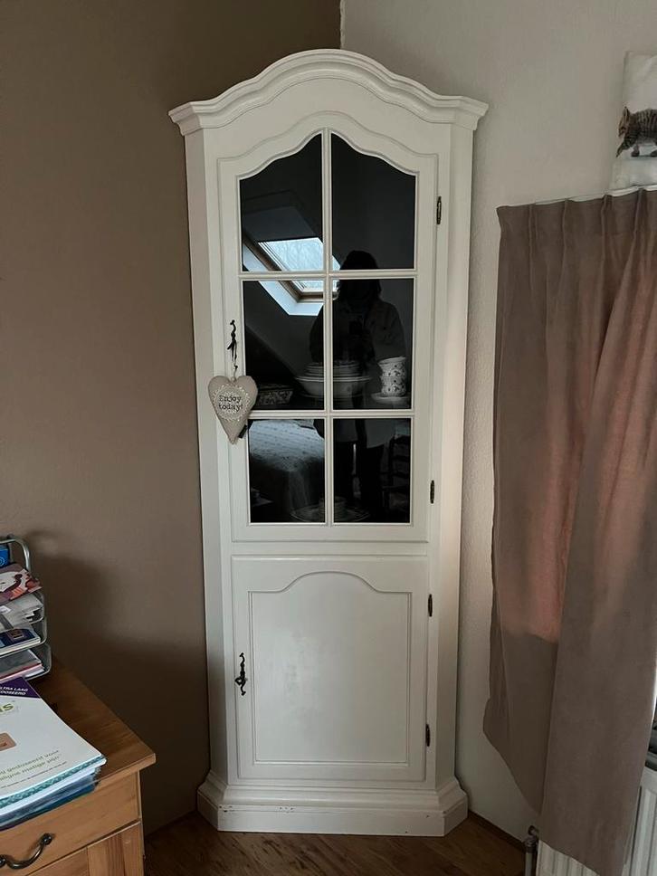 Mooie witte hoekkast met glazen deur, Huis en Inrichting, Kasten | Buffetkasten, Gebruikt, 150 tot 200 cm, Minder dan 50 cm, Minder dan 25 cm