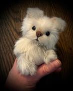 Puppie puppy hond teddybeer beer handgemaakt beweegbaar pop, Ophalen of Verzenden, Nieuw, Stoffen beer, Overige merken