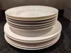 porcelein. off white. Cashmere, Huis en Inrichting, Keuken | Servies, Ophalen of Verzenden, Zo goed als nieuw, Bord(en), Overige stijlen