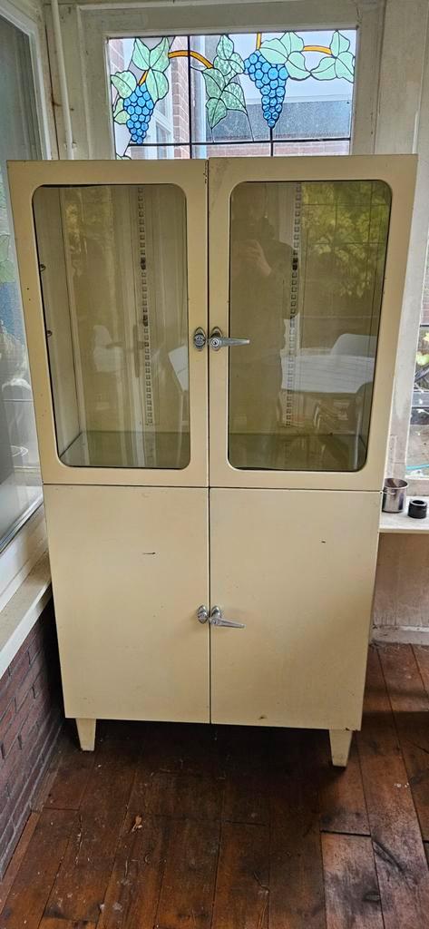 Vintage Medicijnkast / Apothekerskast - Stalen Frame, Huis en Inrichting, Kasten | Vitrinekasten, Gebruikt, 150 tot 200 cm, 50 tot 100 cm