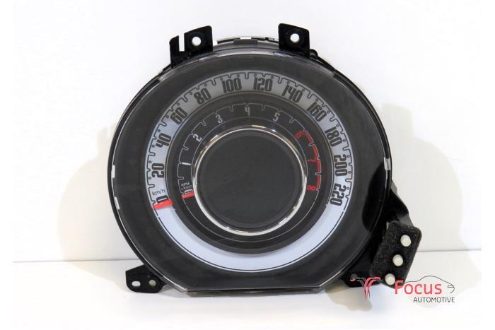 Instrumentenpaneel van een Fiat 500, Auto-onderdelen, Dashboard en Schakelaars, Fiat, Gebruikt, 3 maanden garantie, Ophalen of Verzenden