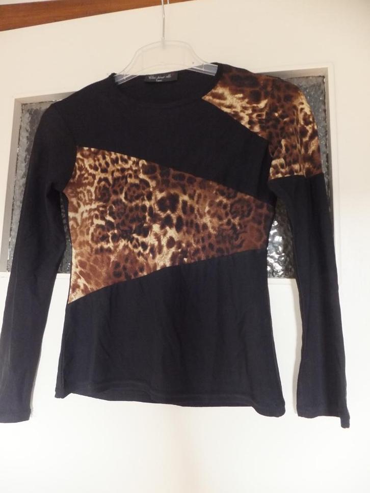 Leuke top in zwart met panterprint. Mooie pasvorm, rekt mee., Kleding | Dames, Tops, Gedragen, Maat 36 (S), Zwart, Lange mouw