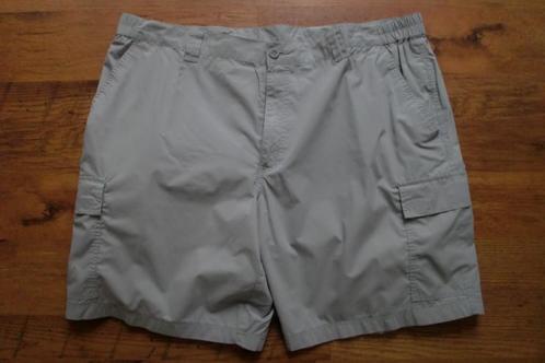 Prachtige zomer korte broek licht blauw-grijs merk Canda., Kleding | Heren, Broeken en Pantalons, Nieuw, Overige maten, Verzenden