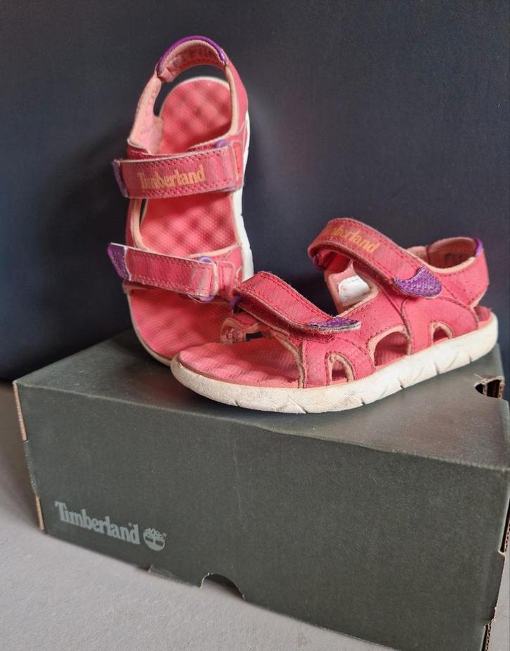 Dark Pink Timberland sandalen in maat 29, Kinderen en Baby's, Kinderkleding | Schoenen en Sokken, Gebruikt, Overige typen, Jongen of Meisje